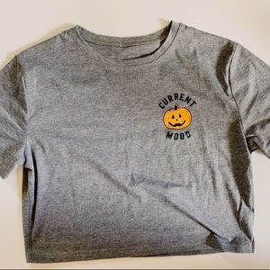 Cropped Halloween pumpkin tee shirt